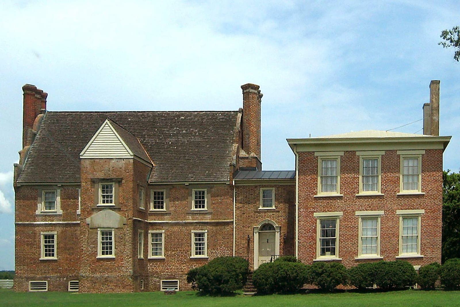Bacon's Castle, a 1665 brick house in Surry County, Virginia that rebels held during Bacon's Rebellion in 1676, the uprising the essay ties to Virginia's stricter slave laws, for a 4/7 AP US History DBQ essay